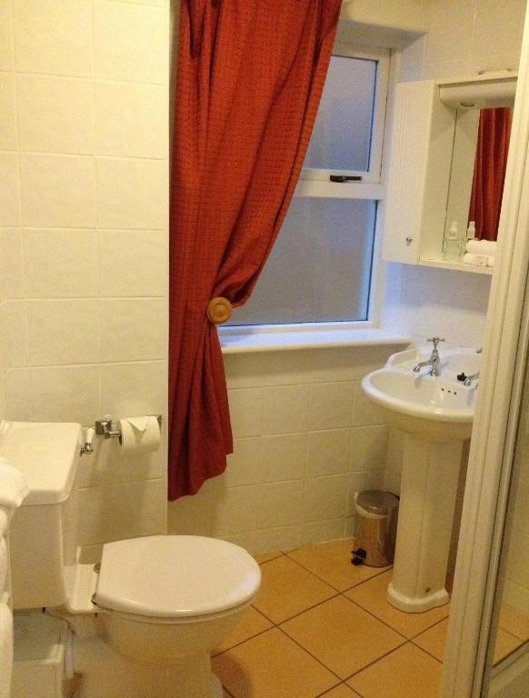 Virginia'S Guesthouse Kenmare Rum bild